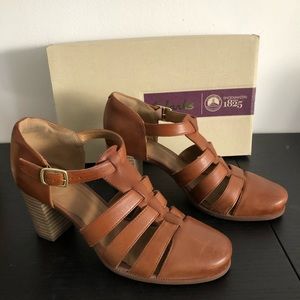 Clarks Heels Ciera Gull in Nutmeg